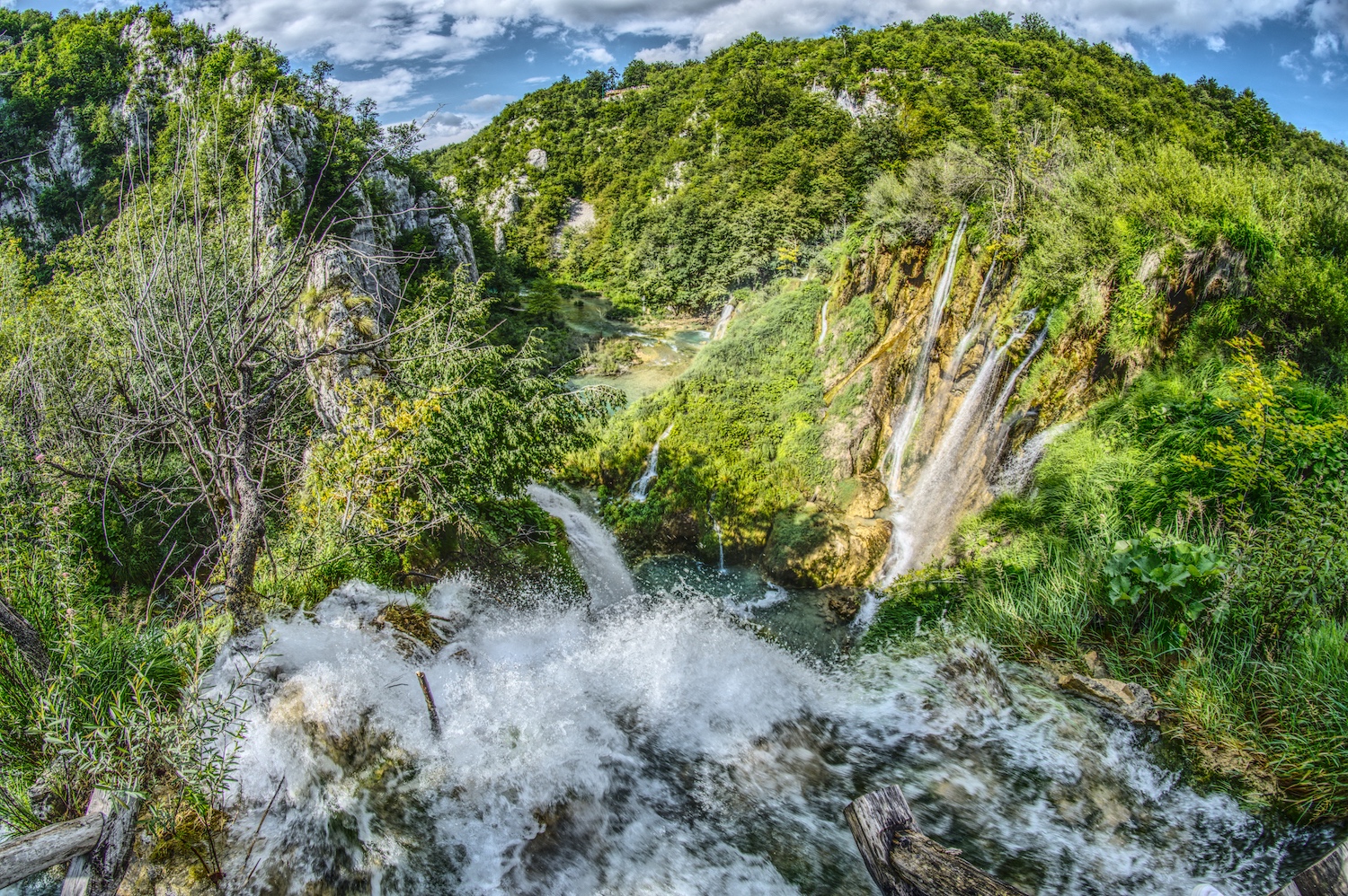 Einer der größten Wasserfälle im Nationalpark Plitvicer Seen