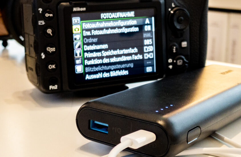 Charging Nikon Z6 II and Z7 II with Compatible USB-C Powerbanks and power supplies