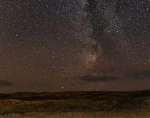 The Milky Way over the Dunes - Basic Settings for Astrophotography and Time Lapse Photography
